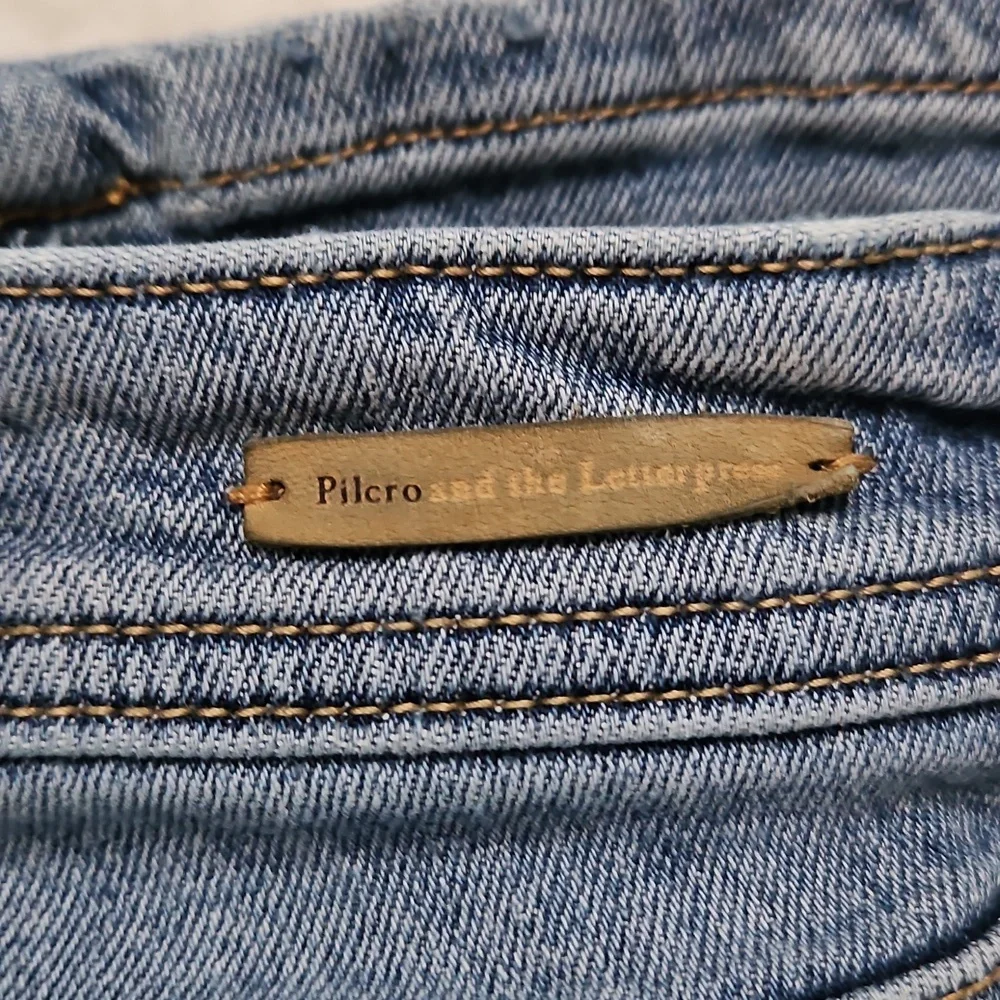 Anthropolgie Pilcro And The Letterpress Slim Boyfriend Distressed Jeans Blue 27 - Picture 10 of 12
